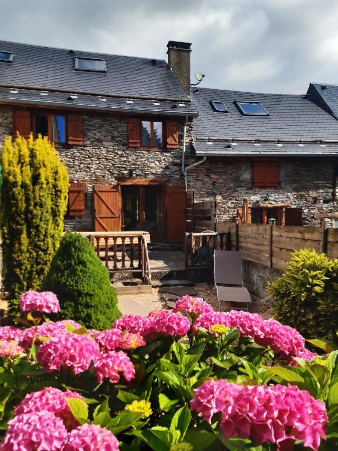 Villa Les Granges De La Fontaine Antignac Exterior foto